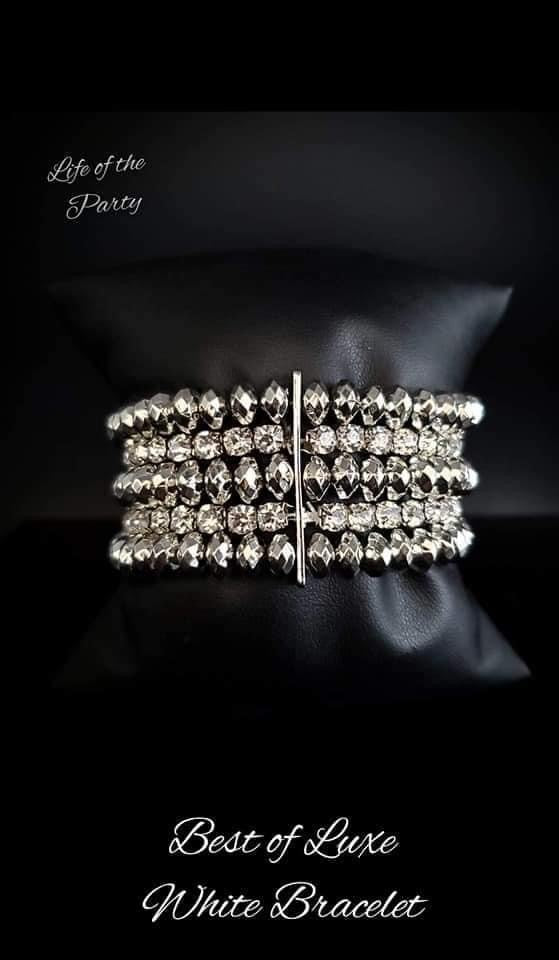 Best of LUXE - Silver